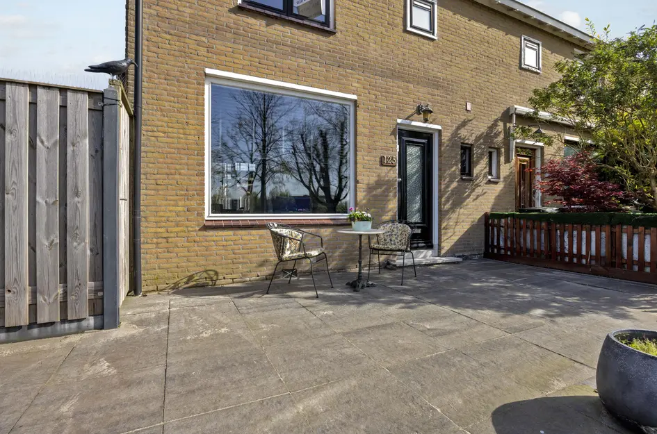 Hoekwoning te koop: Molensingel 125, Schiedam