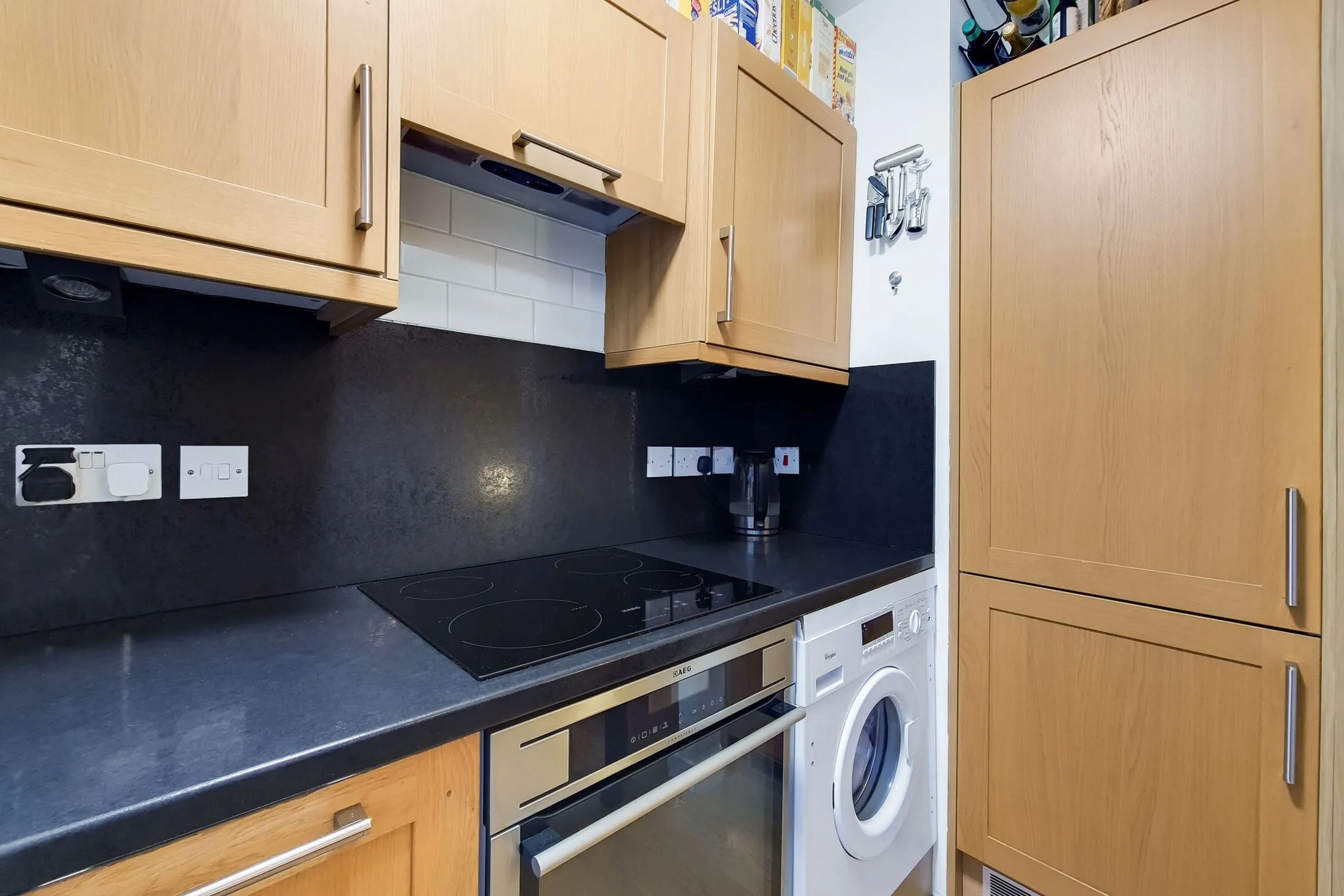 Flat Acre Lane in Greater London