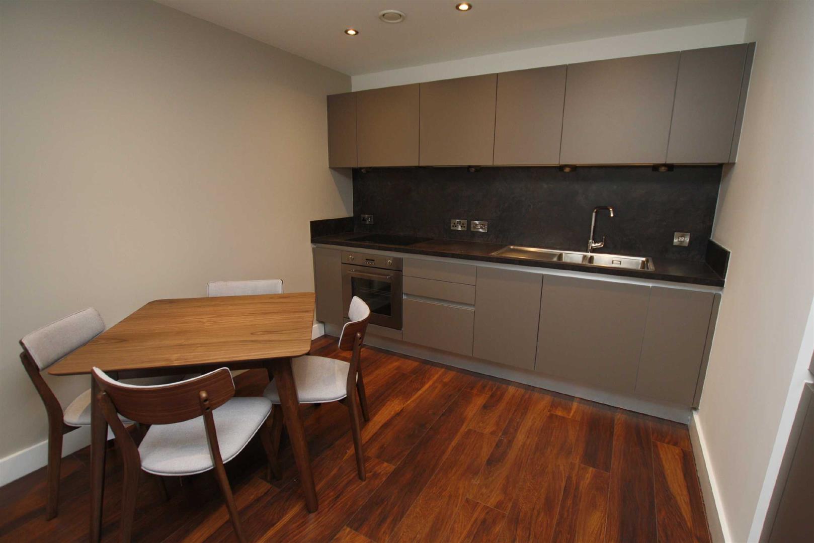 Flat Ordsall Lane in Salford
