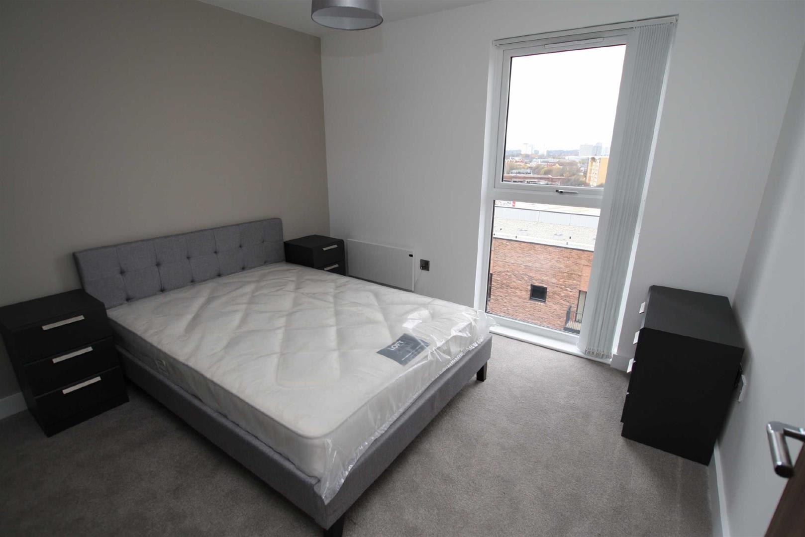 Flat Ordsall Lane in Salford