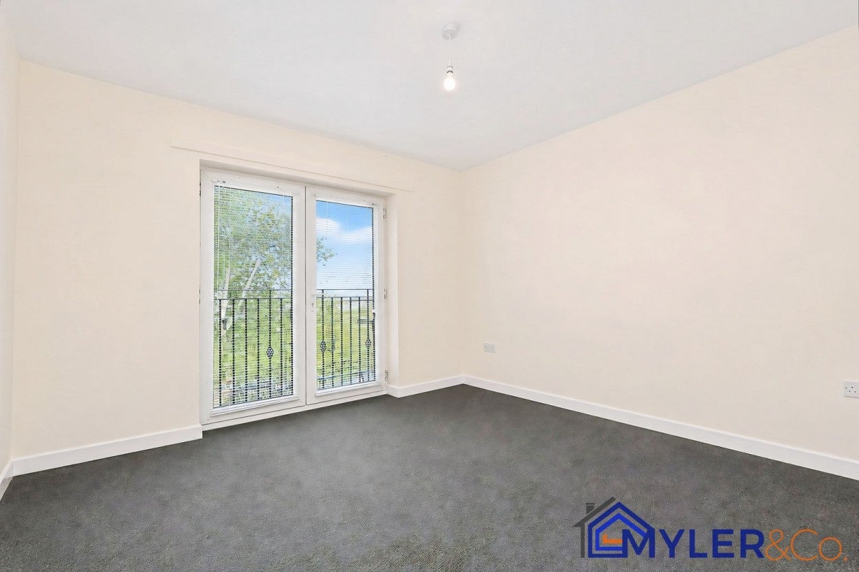 Flat Cherrysutton in Widnes