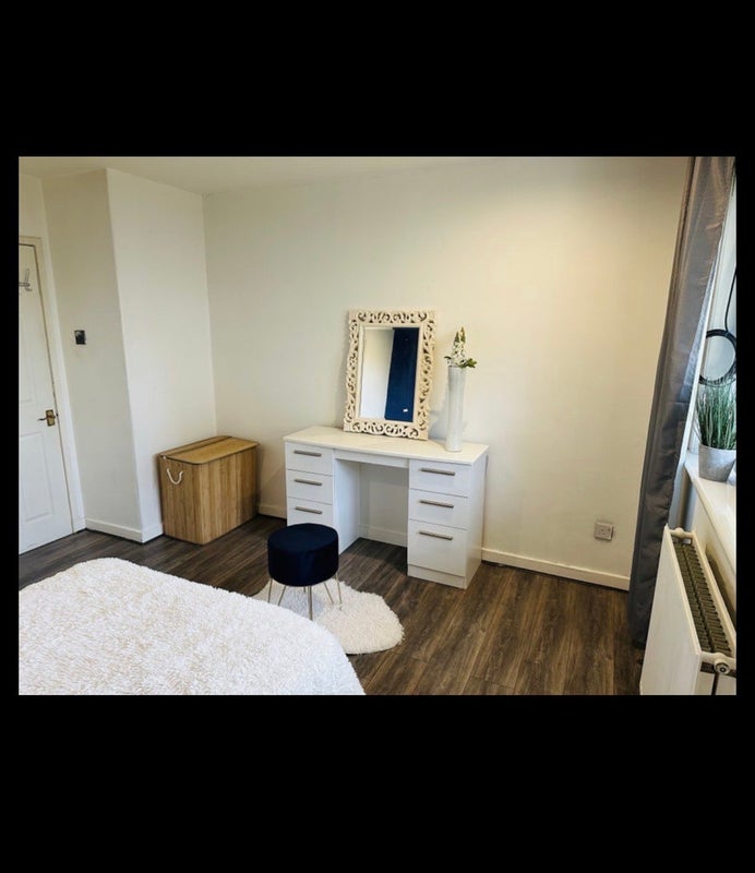 Room Eskbank Street in Glasgow