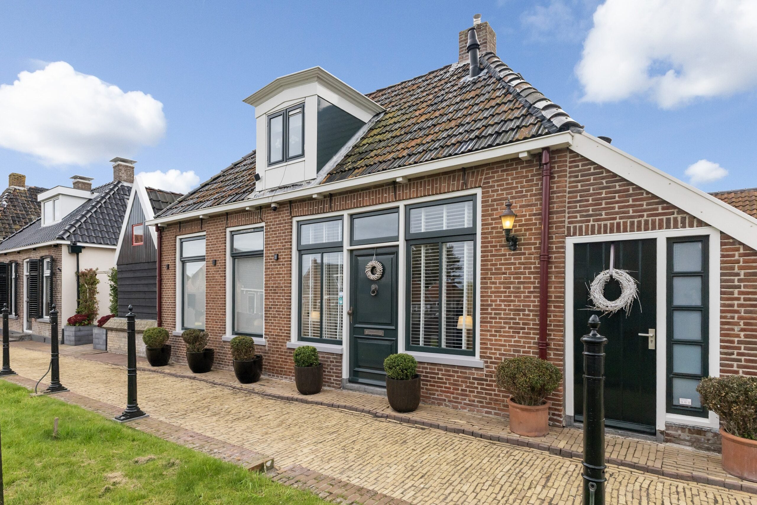 Huis Kerkpad 12 in Hallum