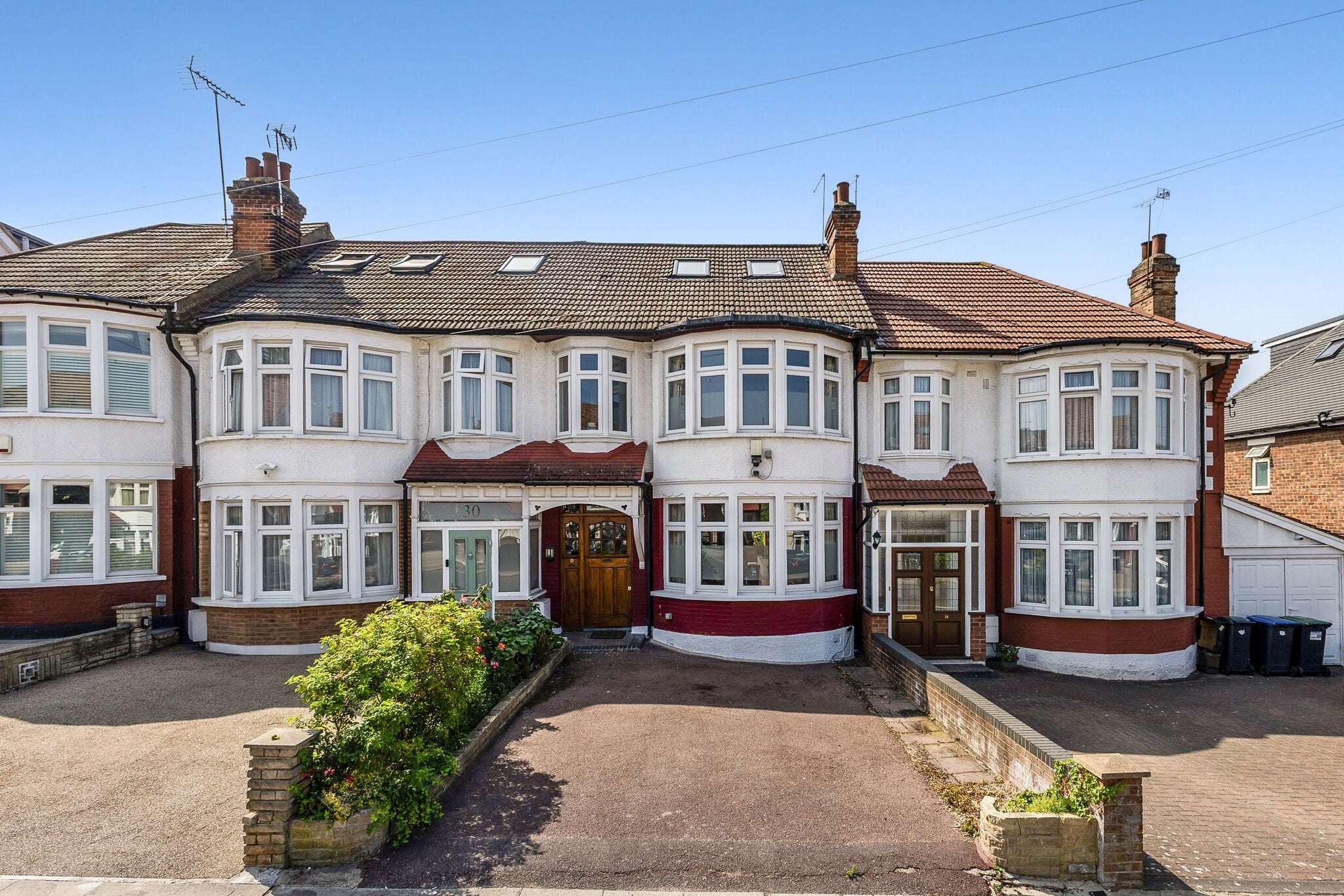 House Grenoble Gardens in Greater London