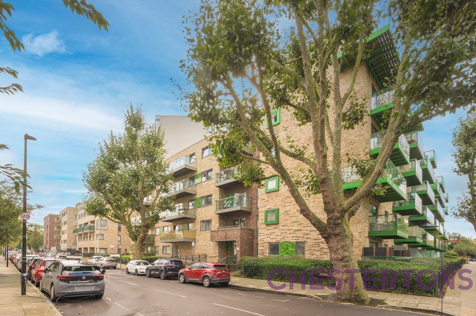 Flat Stebondale Street in Greater London
