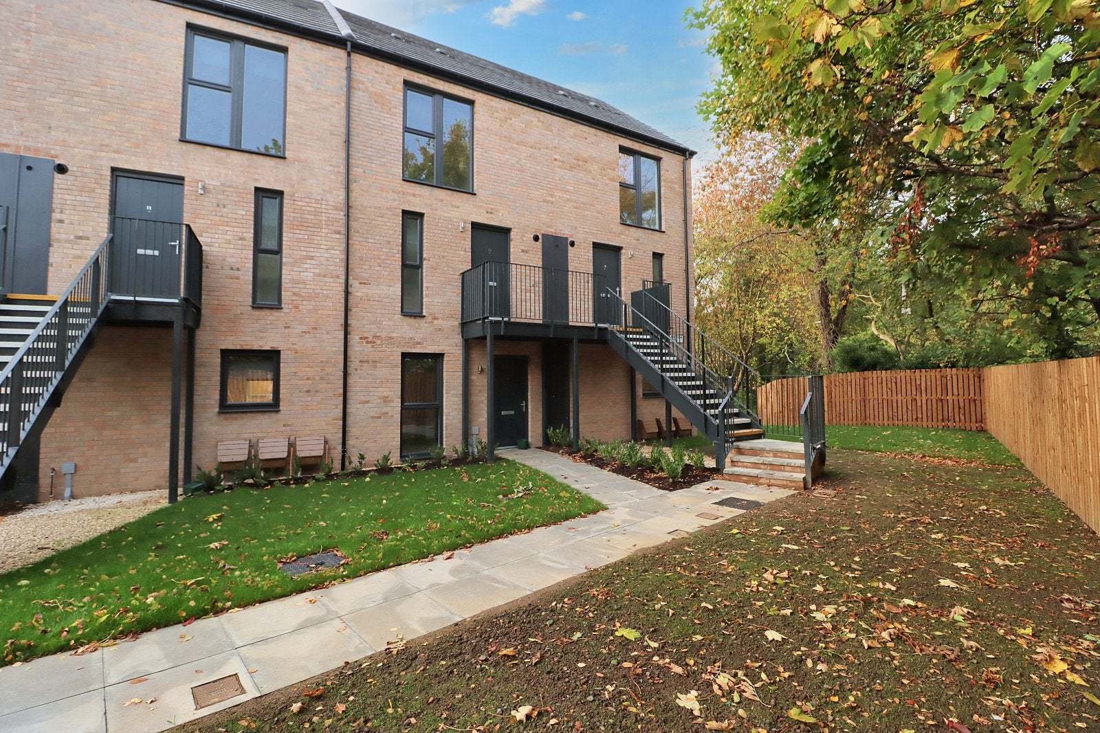 House Kilpatrick Grove in City of Edinburgh