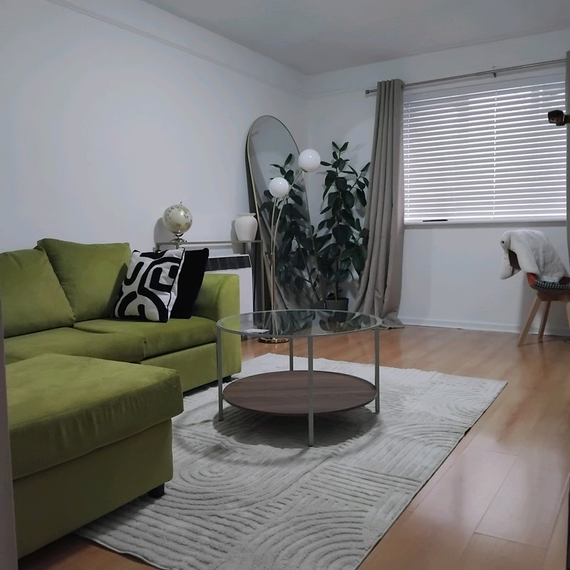 Room Evelyn Denington Road in Greater London