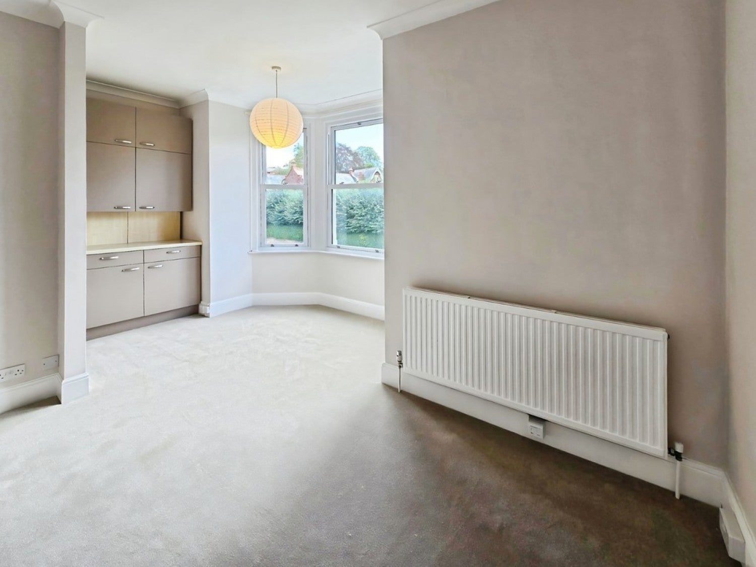 Flat Barnfield Road in Exeter