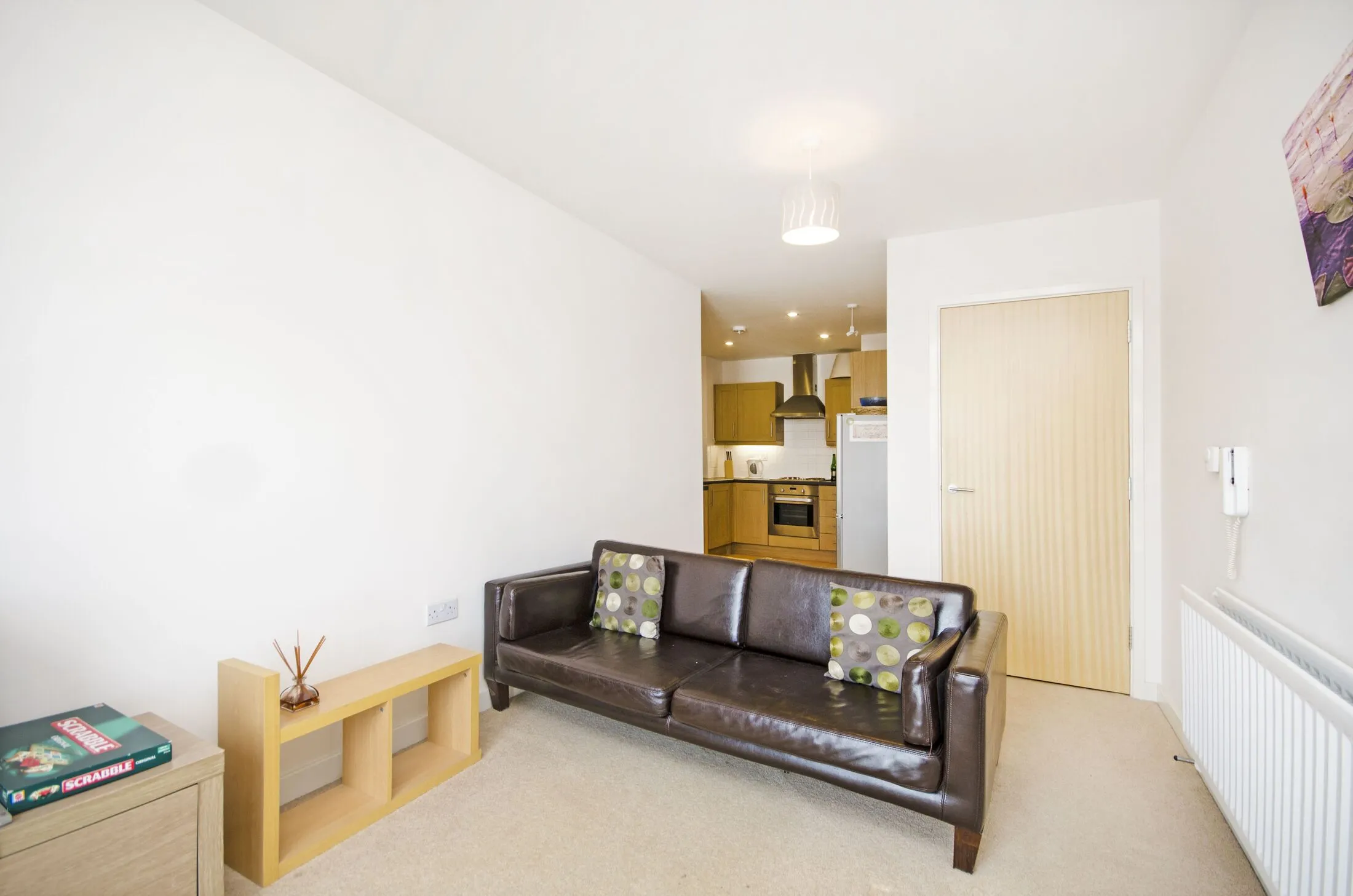 Flat Plough Close in Greater London