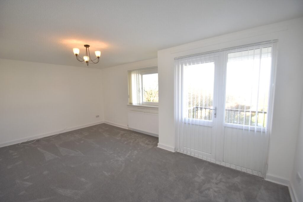Flat Aikman Place in East Kilbride