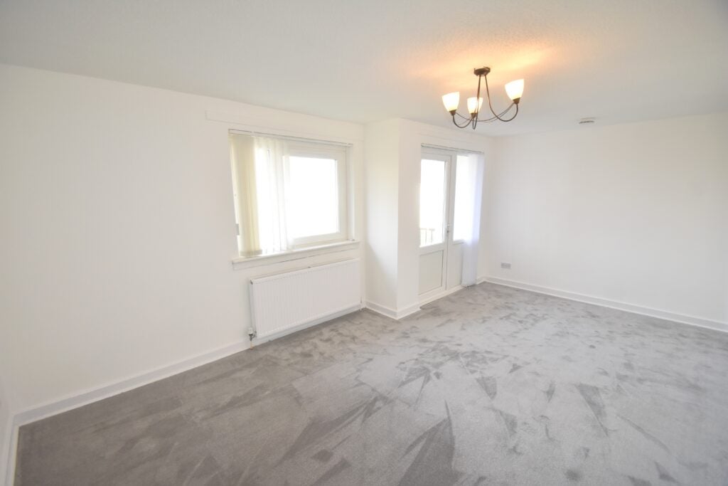 Flat Aikman Place in East Kilbride