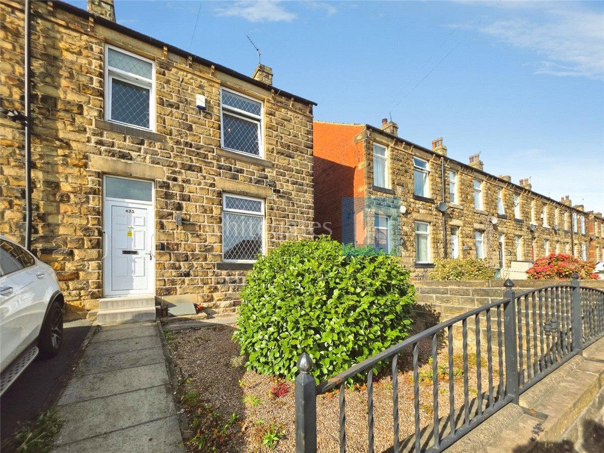 House Leeds Road in Kirklees