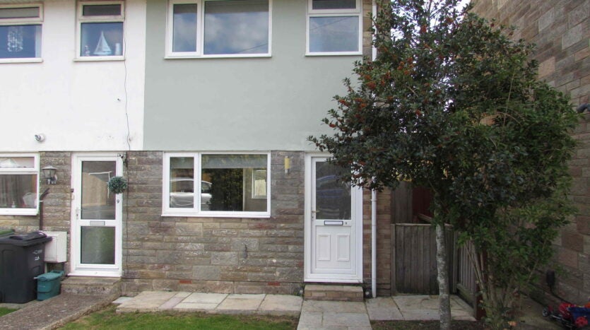 House Machin Close in Carisbrooke