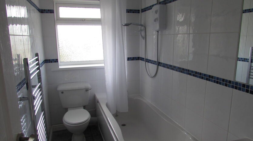 House Machin Close in Carisbrooke