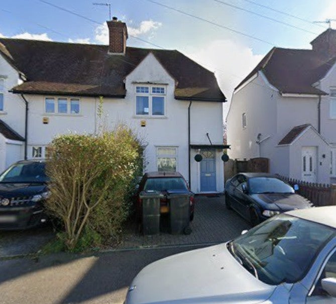 House Caillard Road in Woking