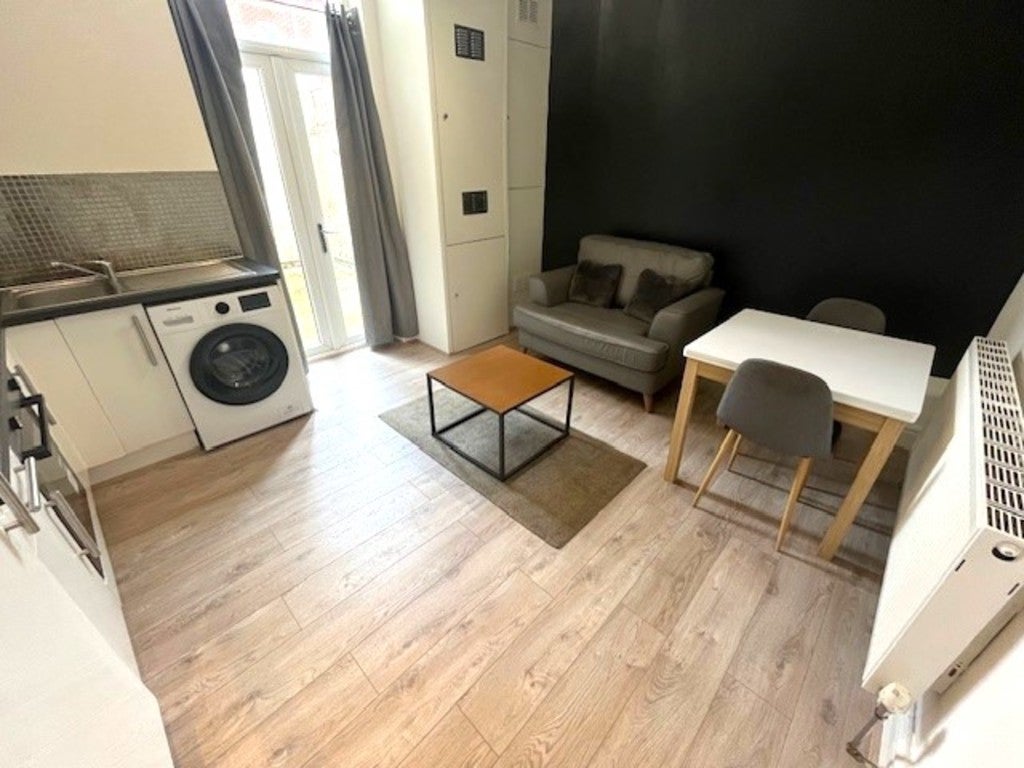 Flat Jutland Street in Preston