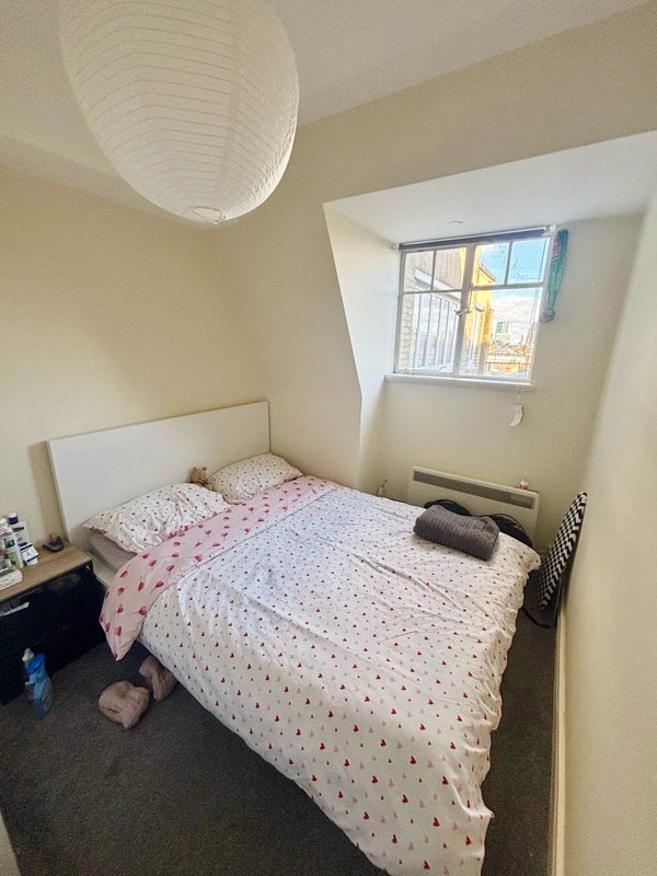Room Seymour Place in City of Westminster