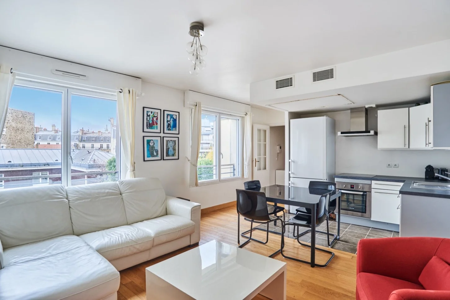 Flat Rue Copernic in Paris