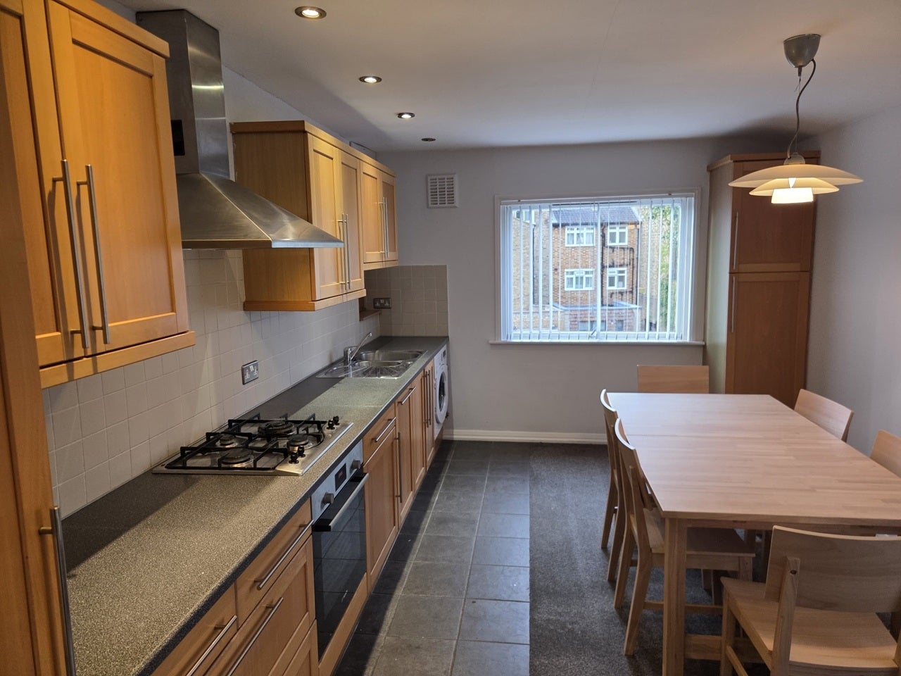 Flat Cardozo Road in Greater London