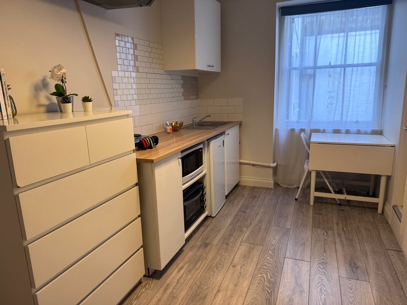 Flat Inverness Terrace in City of Westminster