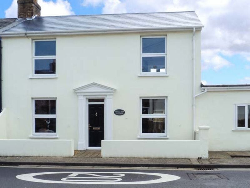 Room Oving Road in Chichester