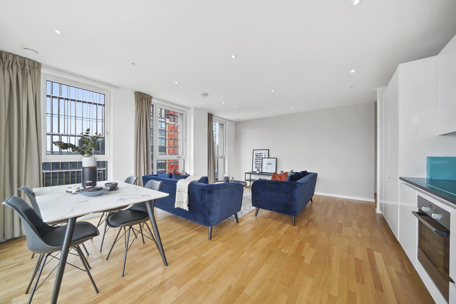 Flat Celebration Avenue in Greater London