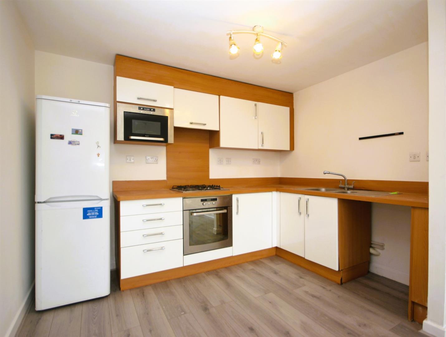 Flat Hawker Place in Greater London