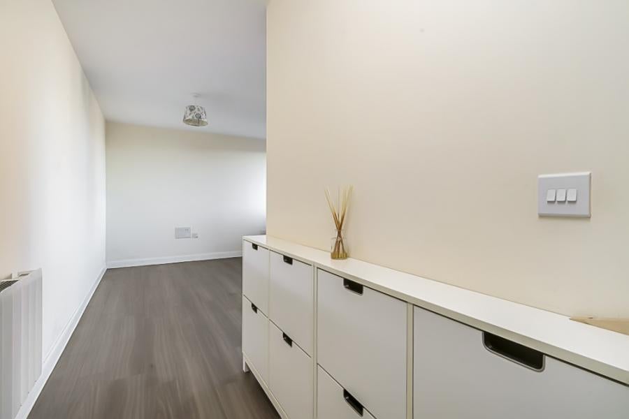 Flat Artisan Place in Greater London