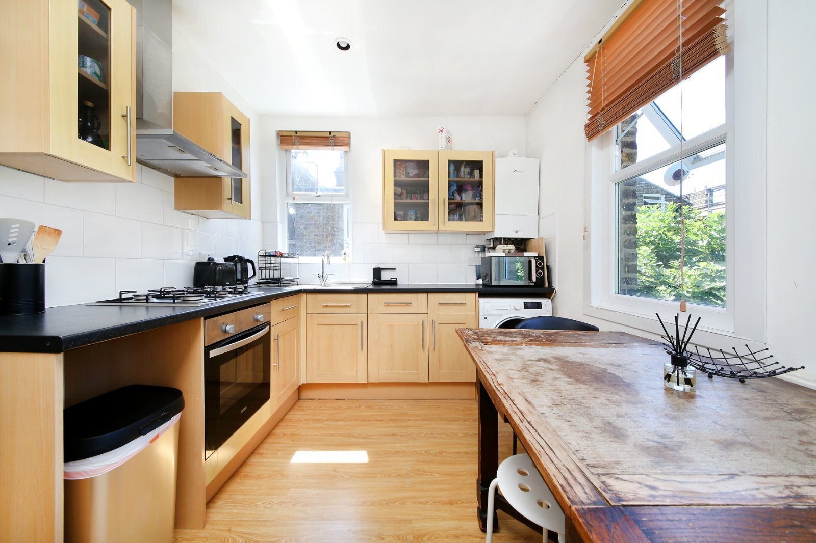 Flat Littlebury Road in Greater London