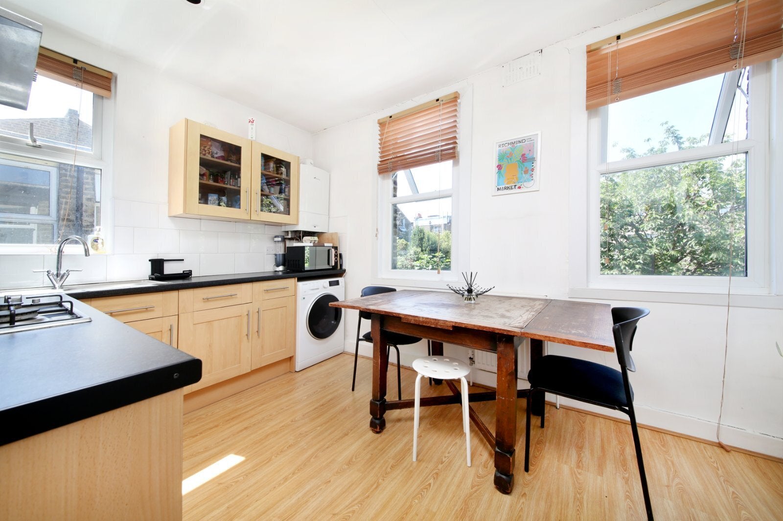 Flat Littlebury Road in Greater London