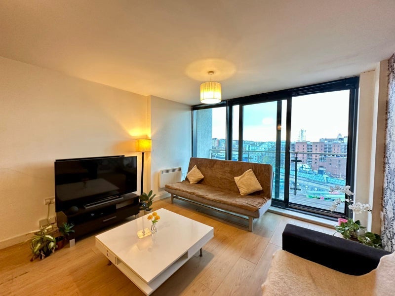 Room St. Peter's Square in Leeds