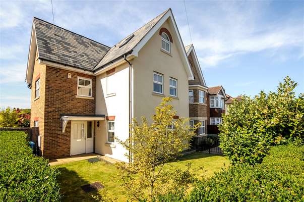 House Springfield Close in Windsor