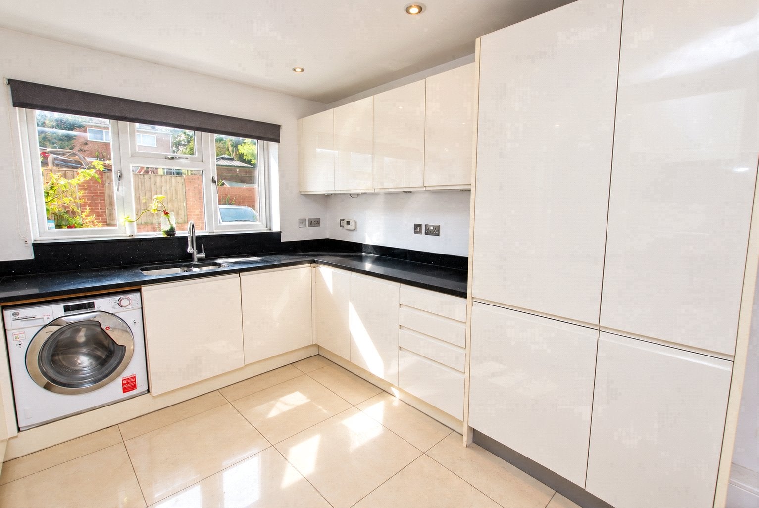 House Samson Close in Rushmoor