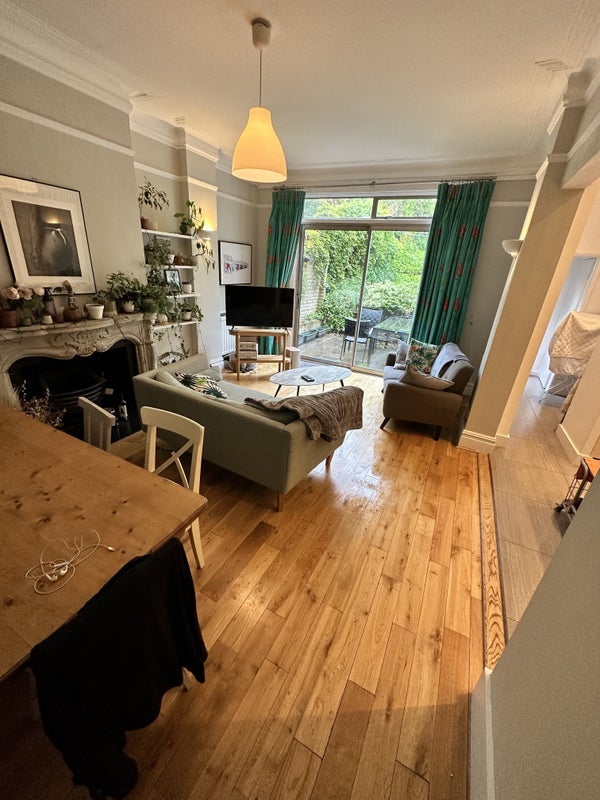 Room Dukes Avenue in Greater London