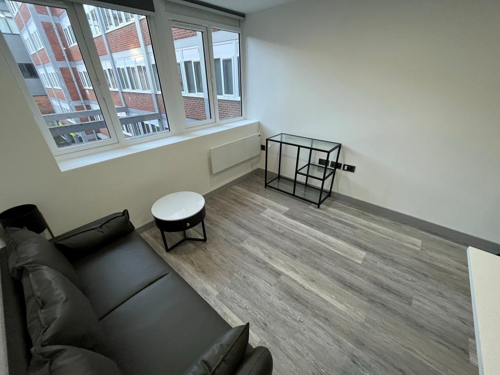 Flat Victoria Square in Birmingham