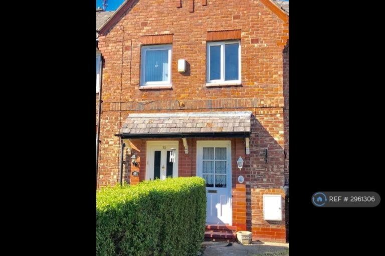 House Barlow Road in Trafford