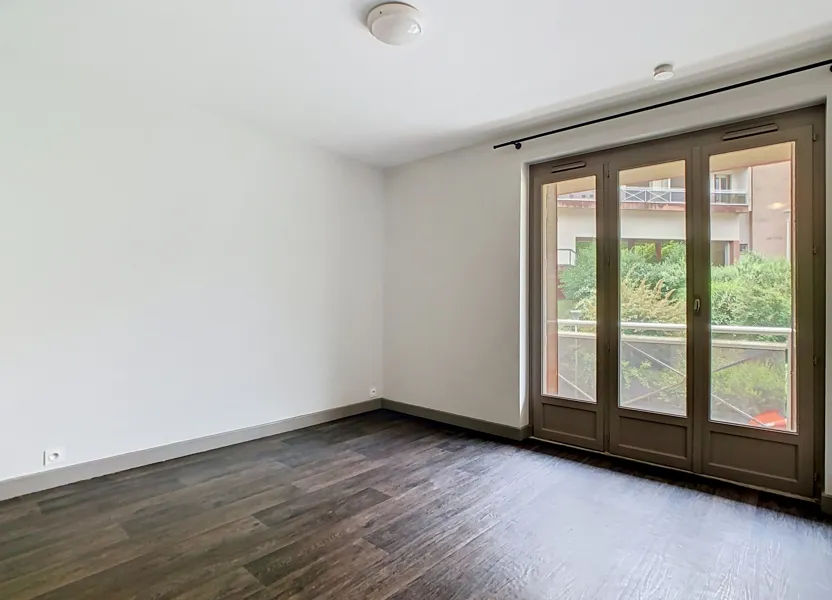 Chambre Rue de Versailles à Aurillac