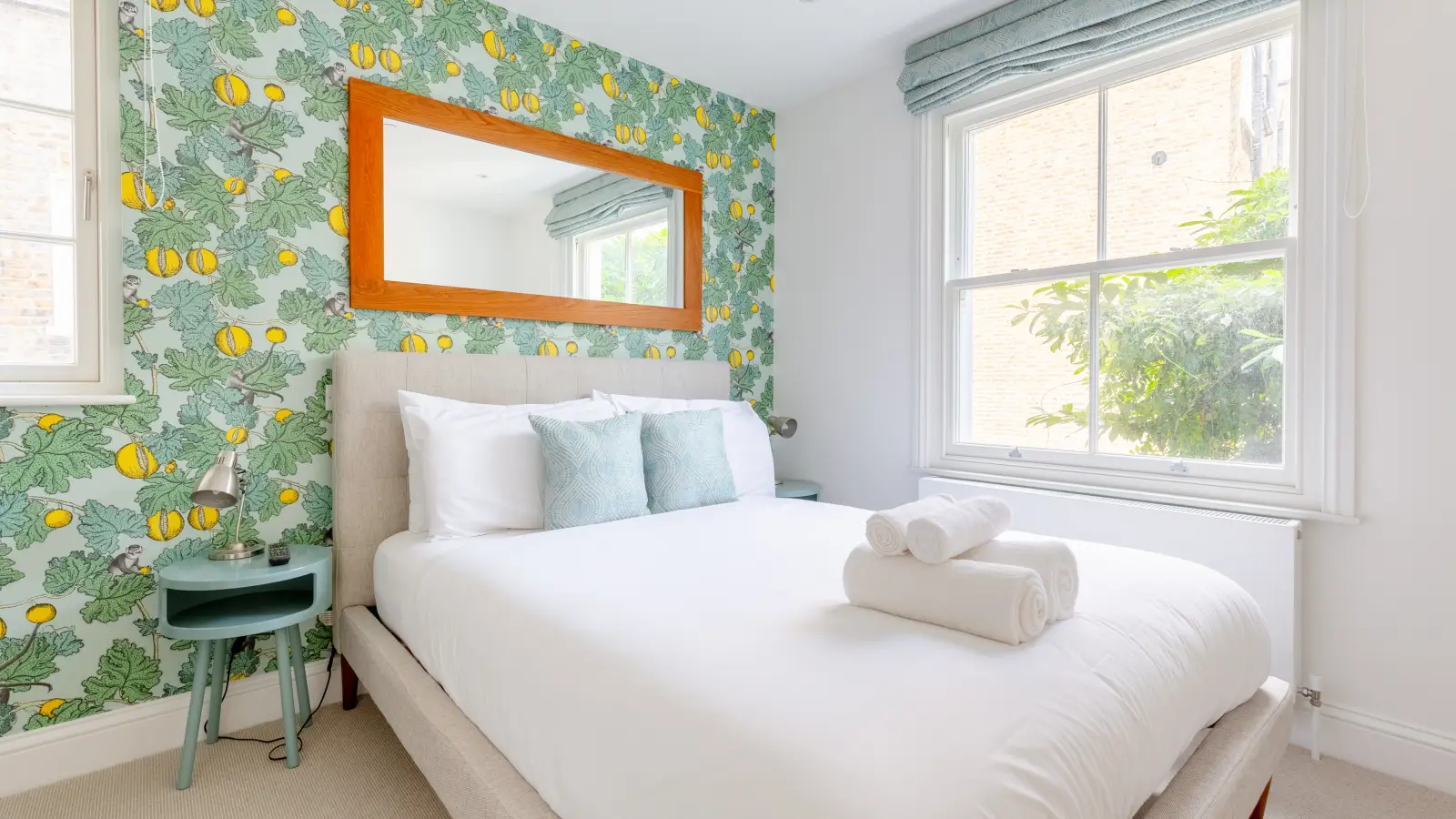 Flat Marylands Road in City of Westminster