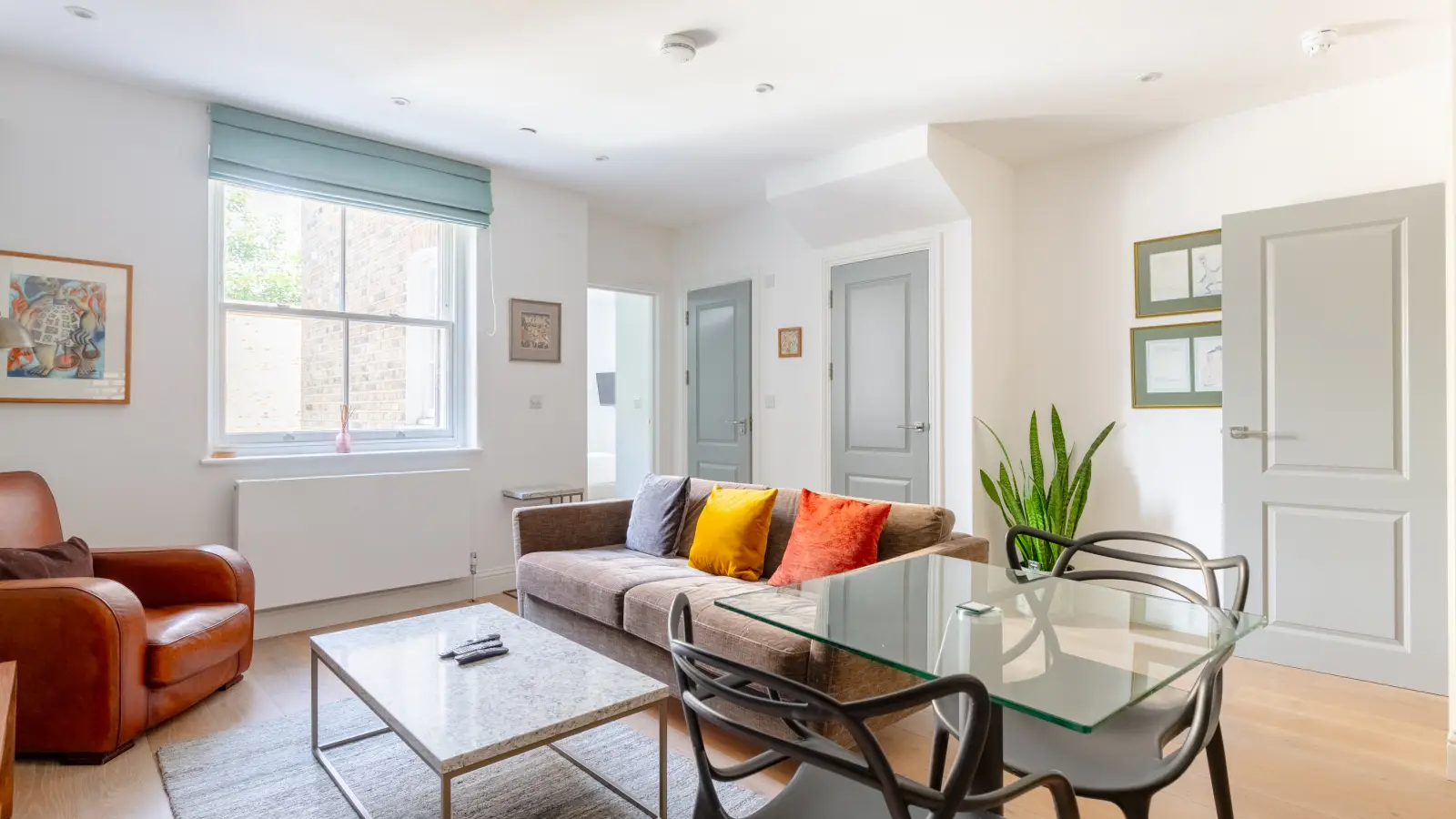 Flat Marylands Road in City of Westminster
