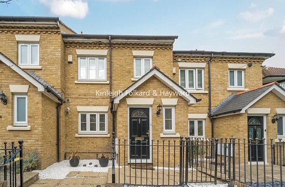 House Lordship Lane in Greater London
