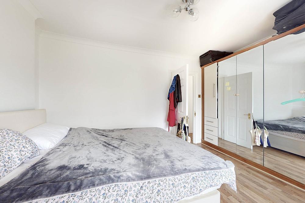 Flat Marylebone Road in City of Westminster