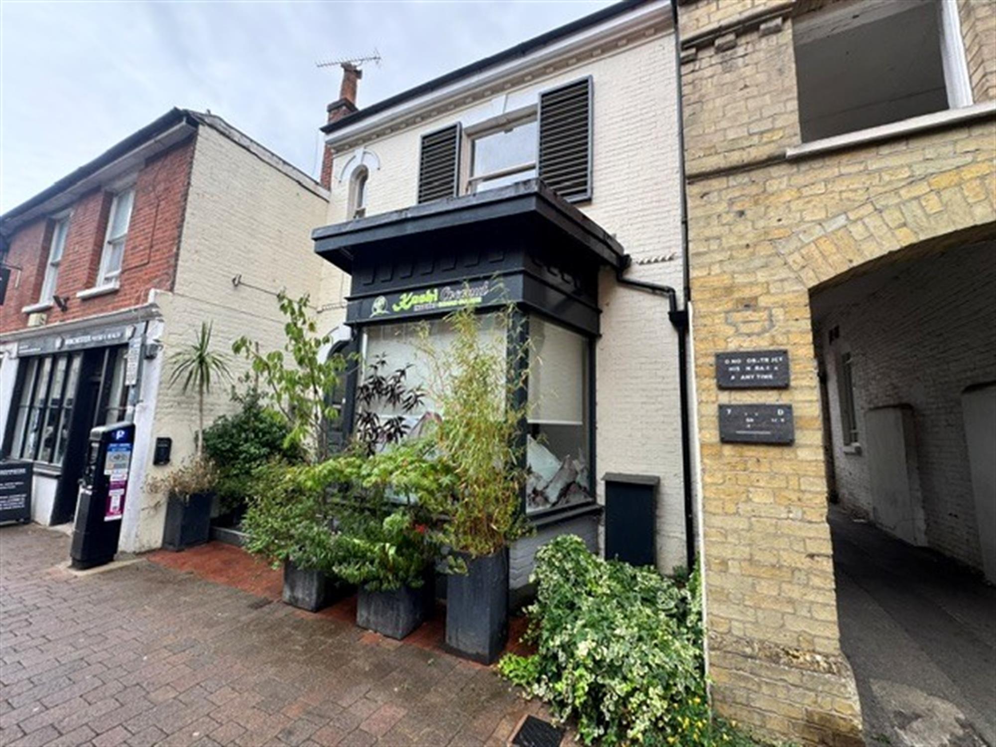 Flat Parchment Street in Winchester