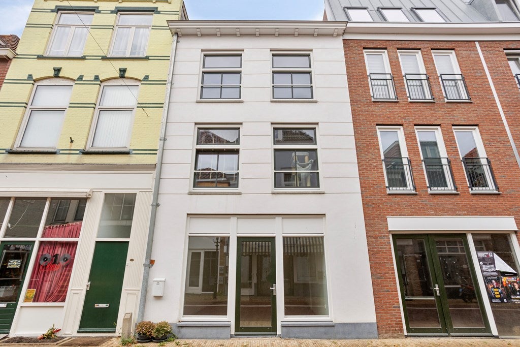 Hoogstraat 206 C in Vlaardingen