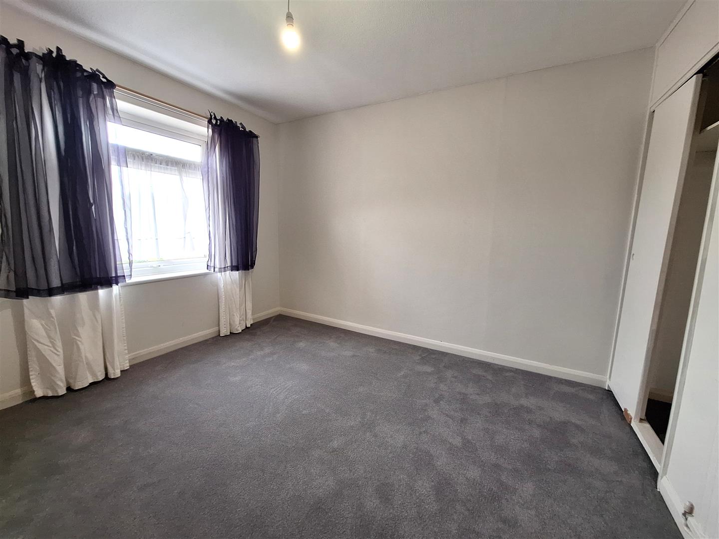 Flat Caroline Court in Reading