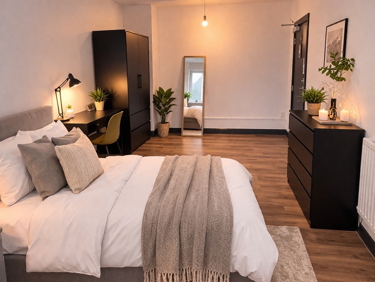Room Warland Road in Greater London