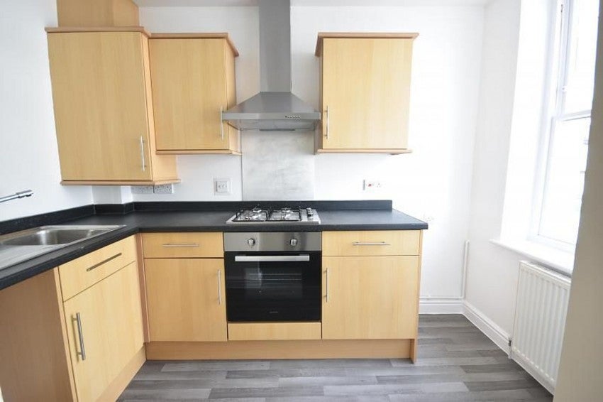Flat Havelock Road in St Leonards