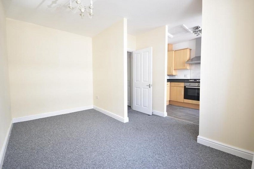 Flat Havelock Road in St Leonards