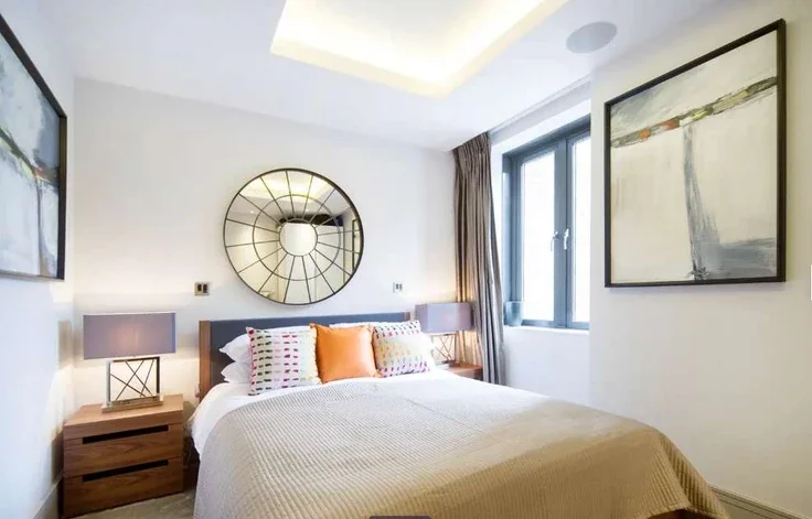 Flat Cecil Grove in Greater London