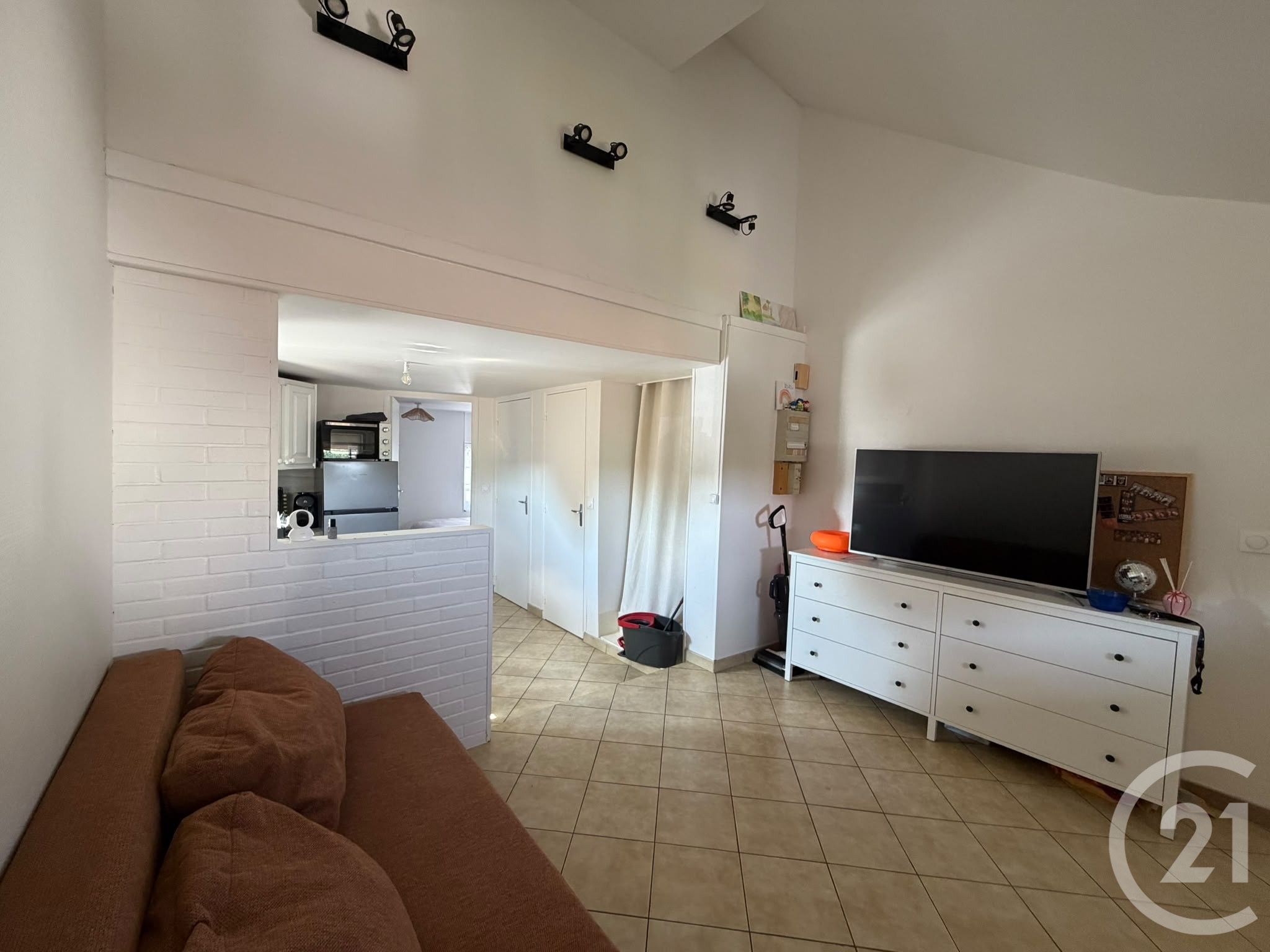 Appartement Rue de Paris à Villeneuve-sous-Dammartin
