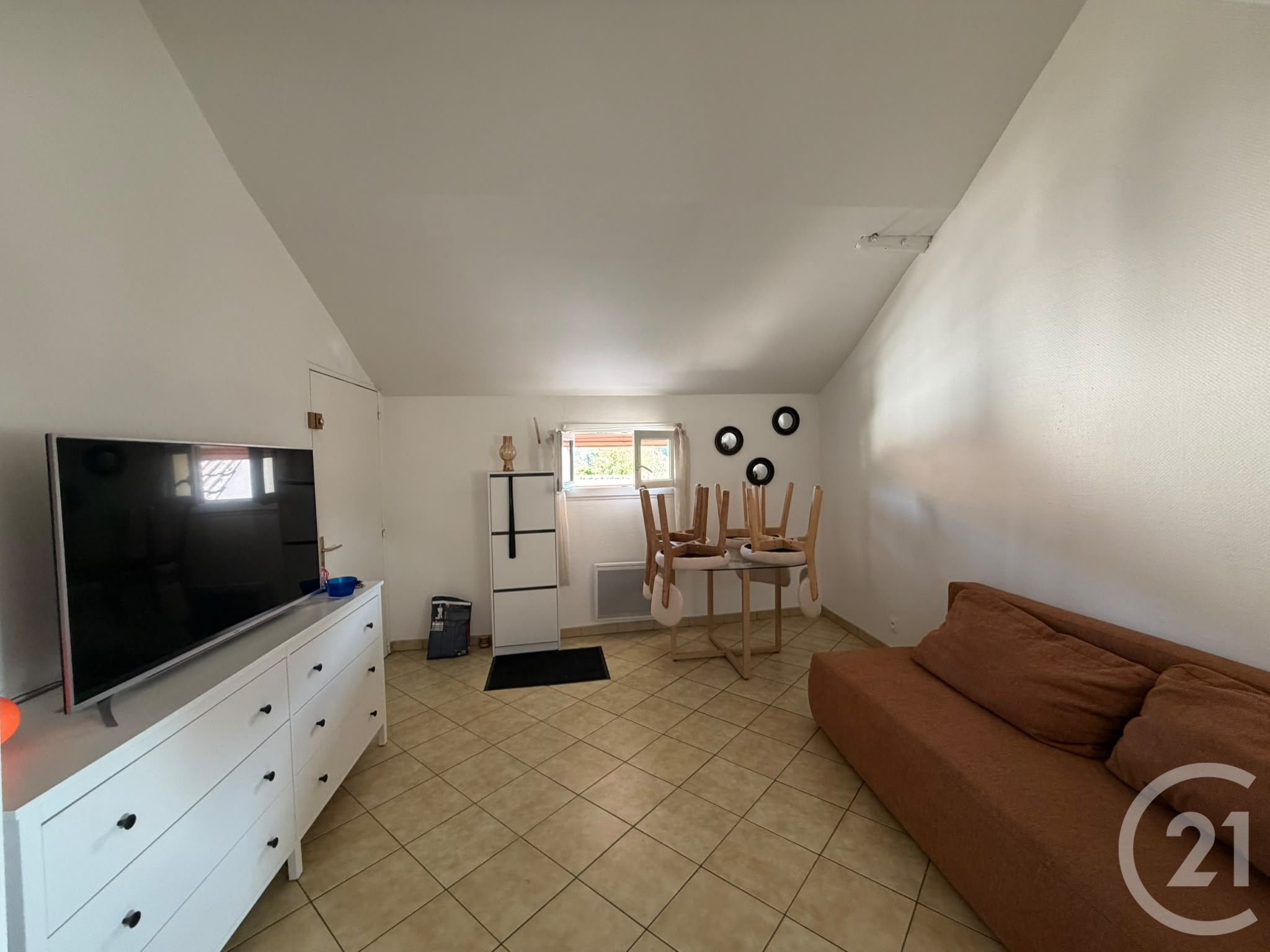 Appartement Rue de Paris à Villeneuve-sous-Dammartin